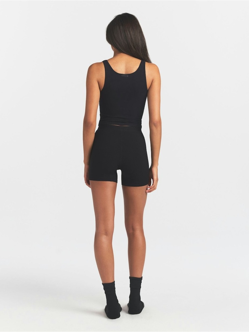 Skims Soft Lounge Ribbed Tank - Picture 4 of 8